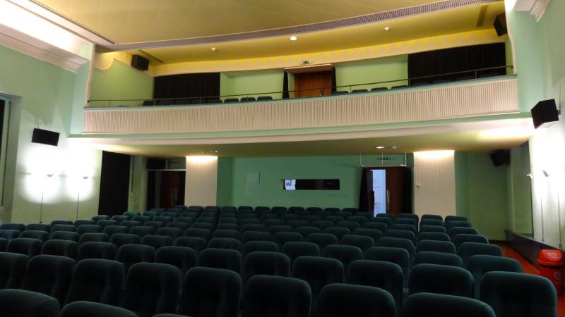 L'intérieur du cinéma. Ciné 2520. La Neuveville. Jura bernois. L'intérieur du cinéma. Ciné 2520. La Neuveville. Jura bernois.