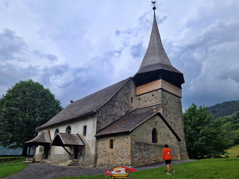 La magnifique église protestante de Rossinière. La magnifique église protestante de Rossinière.