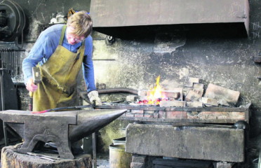 🪶 Forge de Ropraz