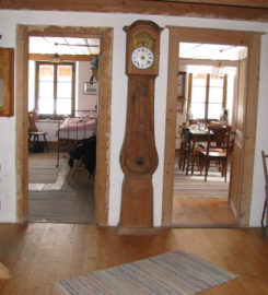 🏠 Musée de la Ferme des Troncs – Mézières