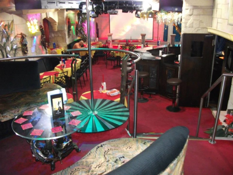 L'intérieur de la boite de nuit le Brummell Night Club. L'intérieur de la boite de nuit le Brummell Night Club.