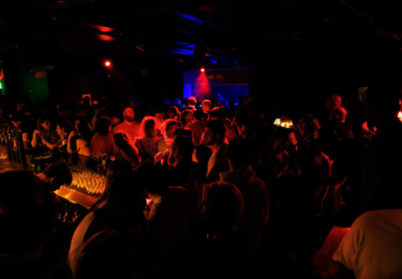 L'intérieur de la boite de nuit le Cotton Club