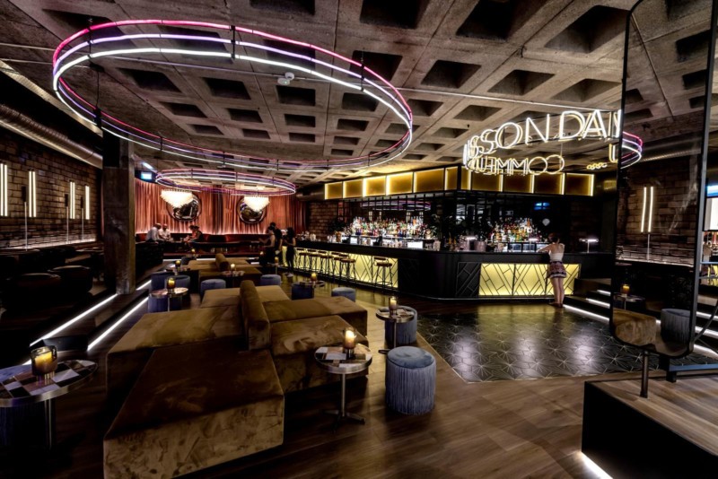 L'intérieur du night club le Crazy Club. L'intérieur du night club le Crazy Club.