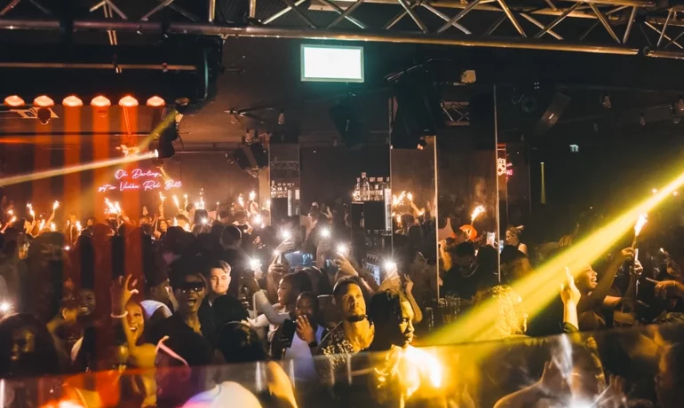 🌃 Discothèque Le Darling Club – Lausanne