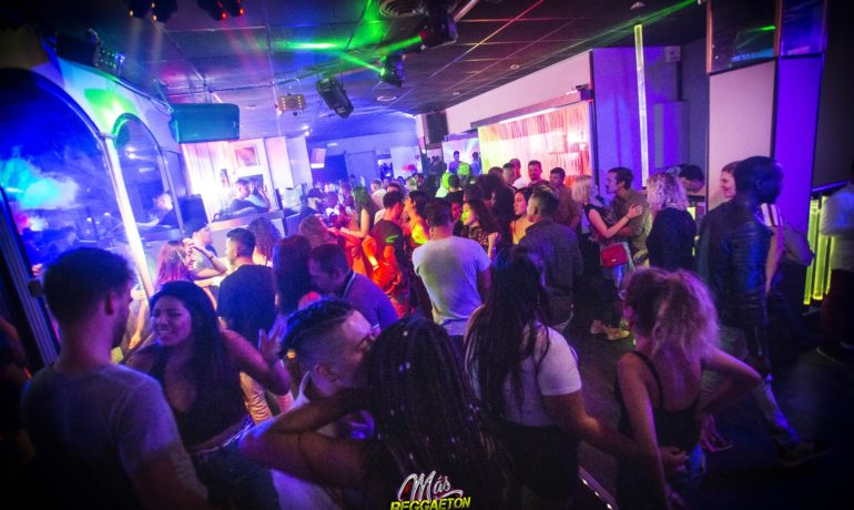 🌃 Discothèque Ibiza Club – Genève