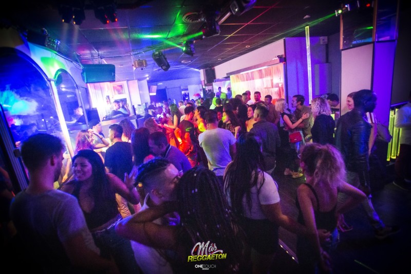 L'intérieur de la boite de nuit Ibiza Club. L'intérieur de la boite de nuit Ibiza Club.