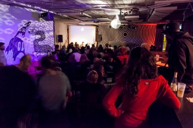L'intérieur de la boite de nuit le Motel Campo.
