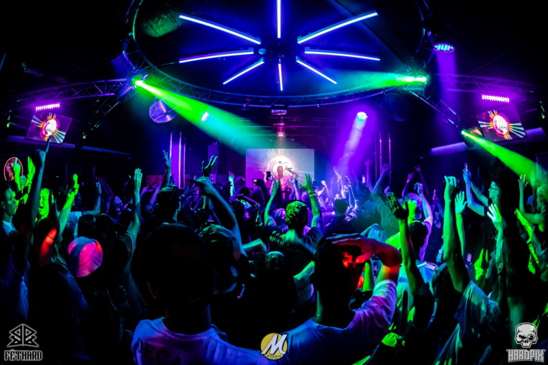 L'intérieur de la boite de nuit le Mythic Club. L'intérieur de la boite de nuit le Mythic Club.