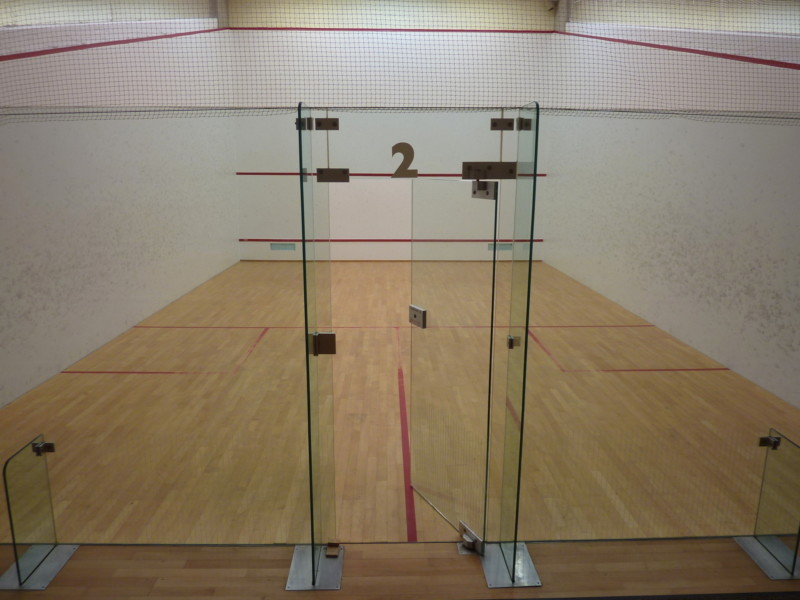 Le Tennis & Squash Längmatten, Brügg.