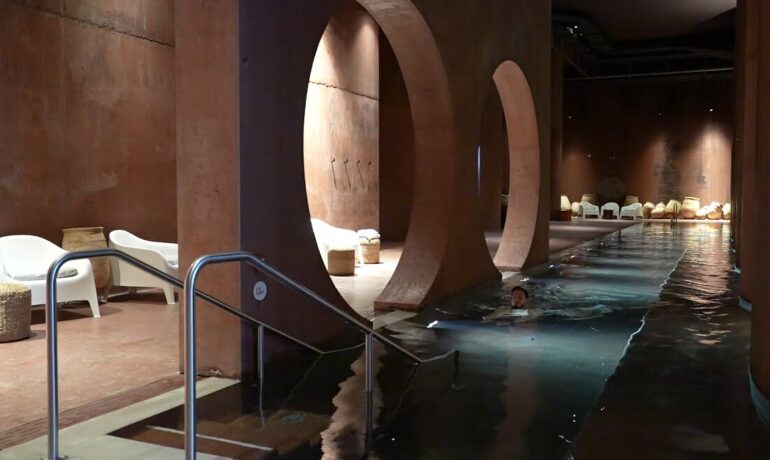 ⛲ Les Bains Publics – Martigny