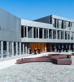 🍔🚪 Camille Bloch – Courtelary