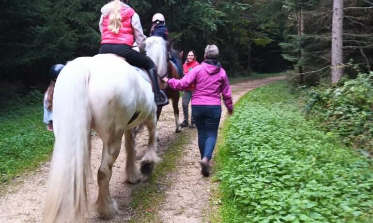 🐶 Ferme les Biolles – Oleyres