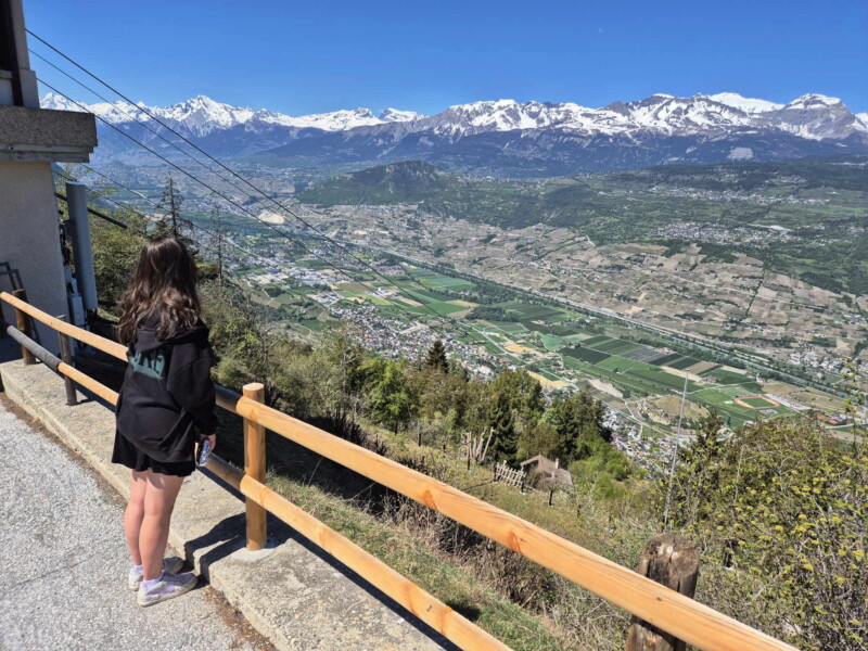 La magnifique vue depuis le sommet du téléphérique sur la vallée du Rhône.