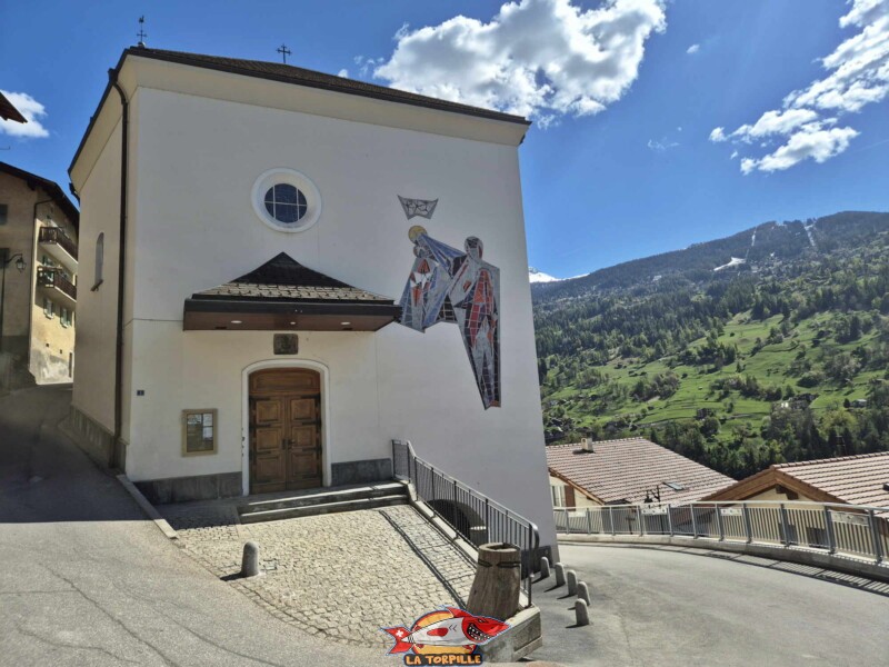 Village Isérables, L'église paroissiale d'Isétables dédiée à saint Théodule..