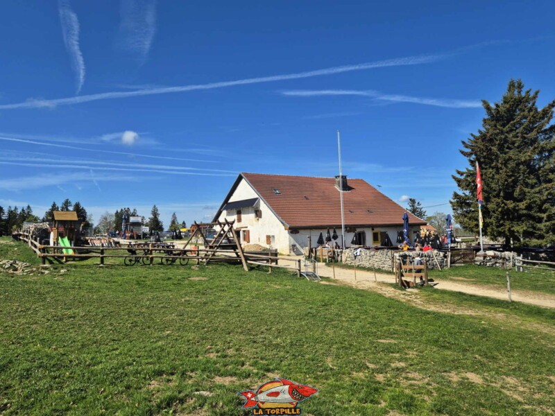 La ferme du Soliat, point de départ de la magnifique balade au Creux du Van.