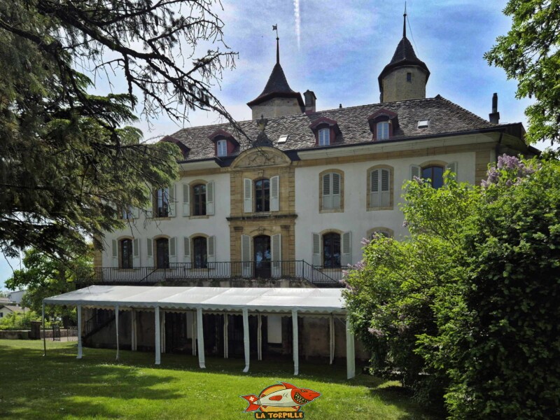 Maison de maître, château de Vaumarcus, canton de Neuchâtel