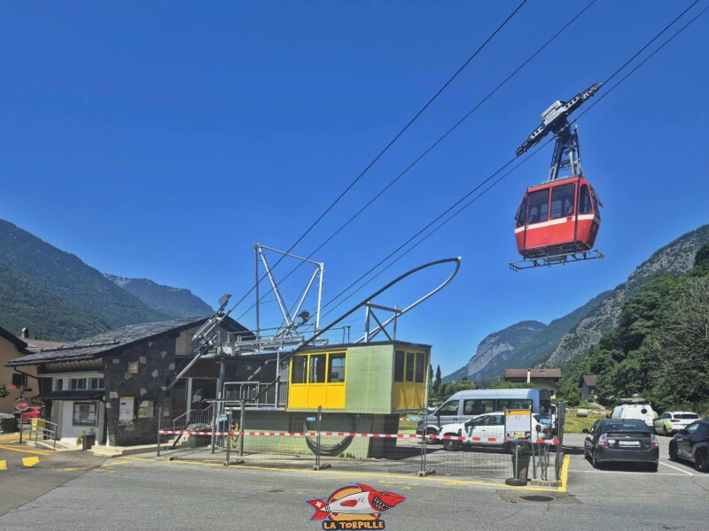 Station inférieure - Dorénaz. Téléphérique DAC Dorénaz – Alesse – Champex