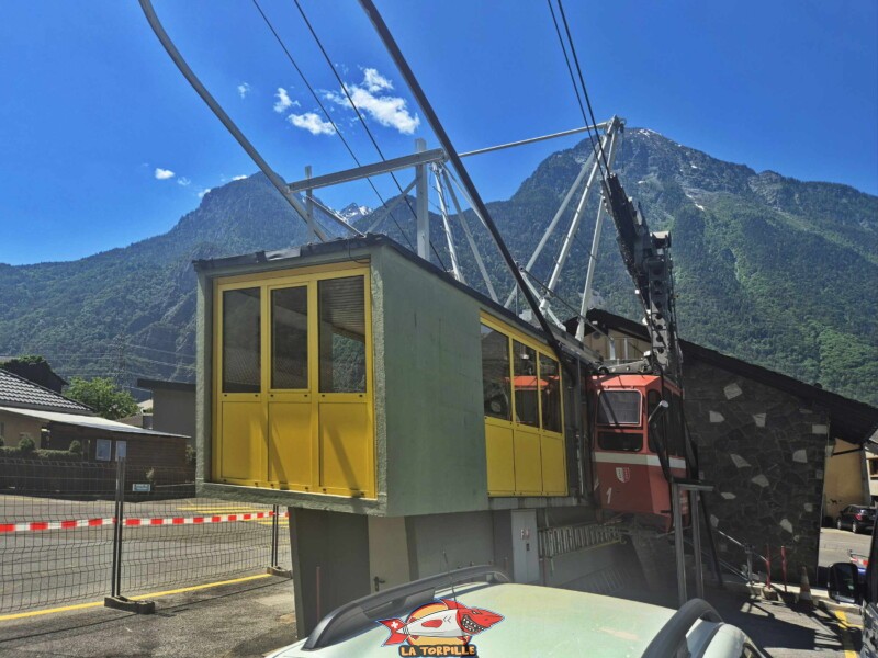 Station inférieure - Dorénaz. Téléphérique DAC Dorénaz – Alesse – Champex