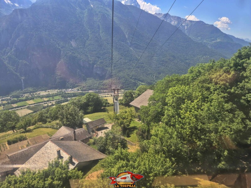 trajet entre Alesse et Champex. Téléphérique DAC Dorénaz – Alesse – Champex