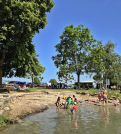 🏖️ Plage de Sugiez – Mont-Vully