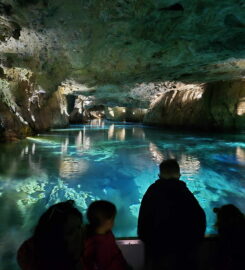 🚤🕸️ Lac Souterrain de St-Léonard