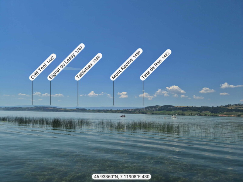 Le panorama direction nord-ouest-ouest depuis Côté Plage de Morat. Tablettes, Mont Racine, Tête de Ran. Le panorama direction nord-ouest-ouest depuis Côté Plage de Morat. Tablettes, Mont Racine, Tête de Ran.