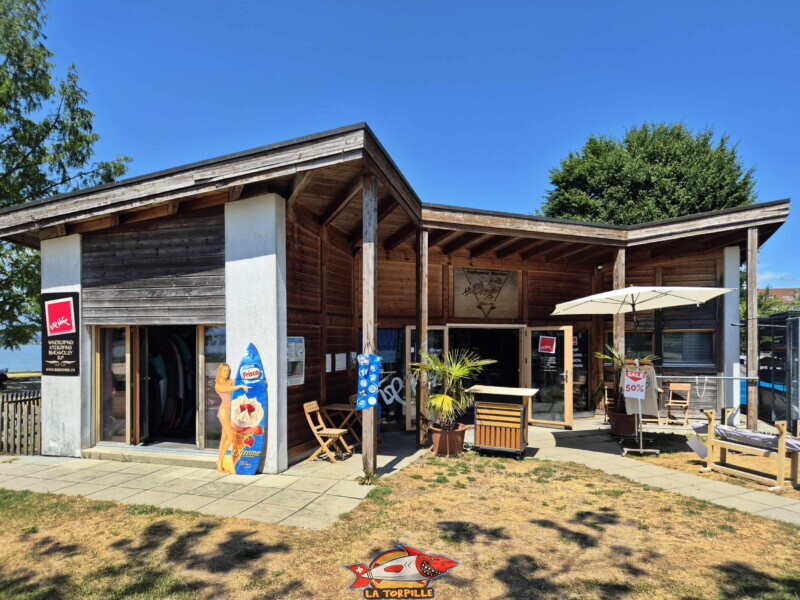 Shop Bisse Noire. Surfcenter, Morat, lac de Morat. Bise Noire – Surfing Watersports - Shop am Murtensee.