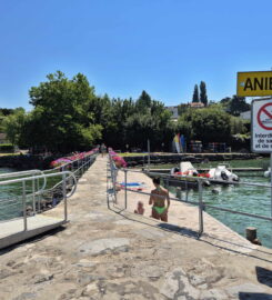 🏖️🛳️ Pelouse et Débarcadère d’Anières