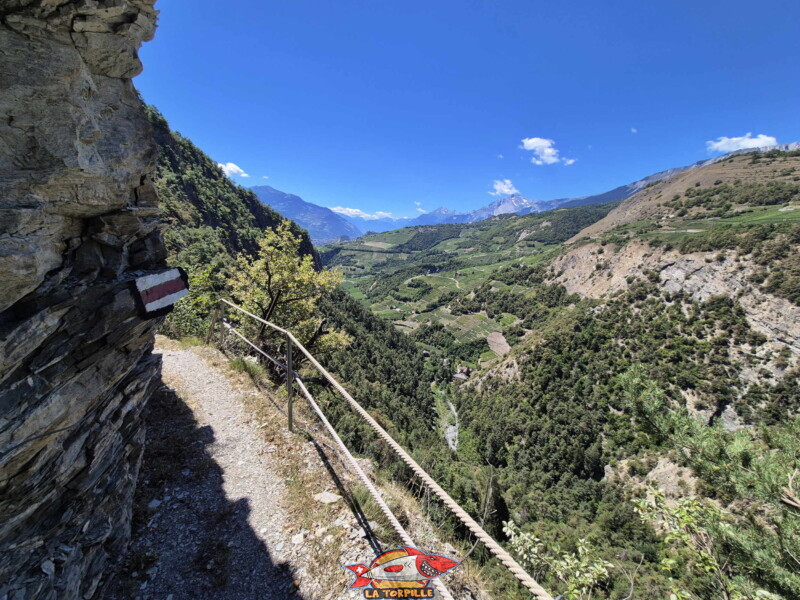 Zone vertigineuse. Bisse de Sillonin
