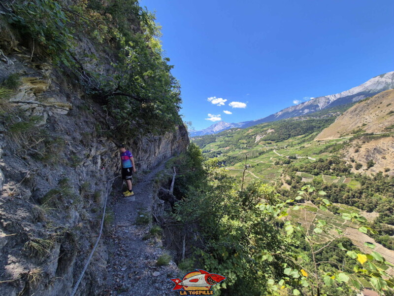 Zone vertigineuse. Bisse de Sillonin