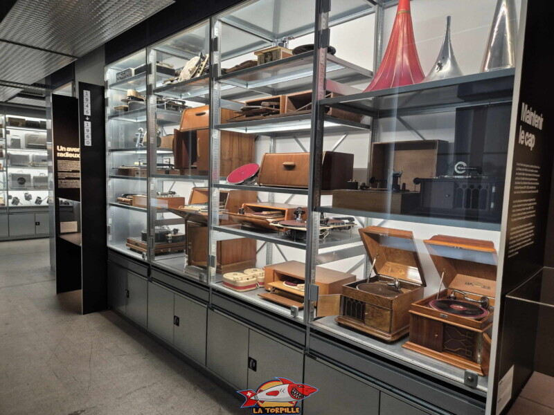 1935 → 1945 : maintenir le cap. MuMAPS - Musée de la Mécanique d'Art et du Patrimoine - Sainte-Croix