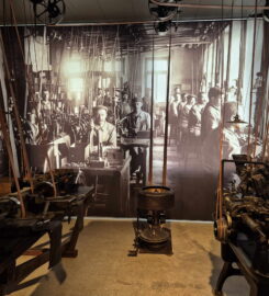 🏠🔧 Musée de la Mécanique d’Art et du Patrimoine – Sainte-Croix