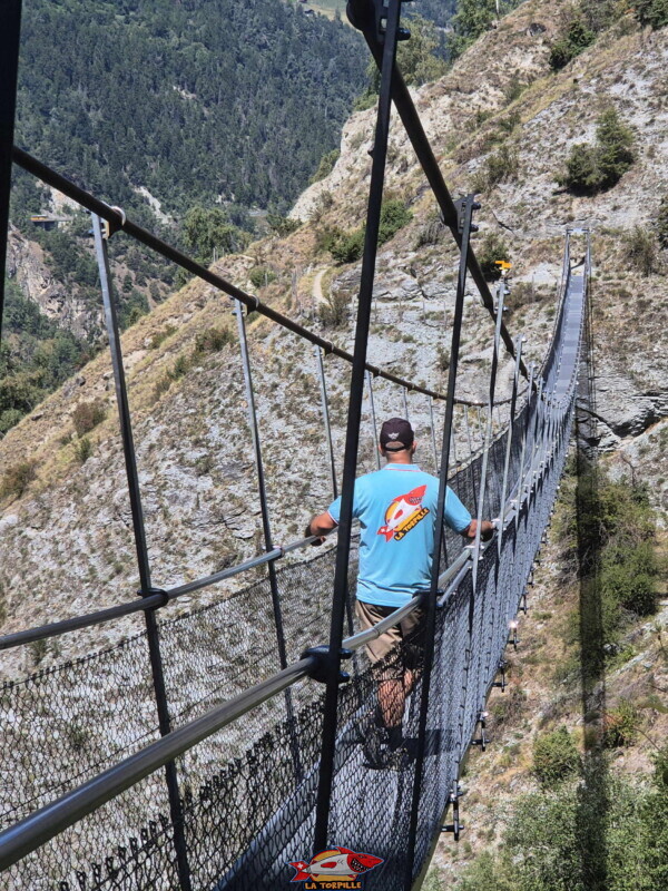 photo depuis la passerelle de la Grande Combe.