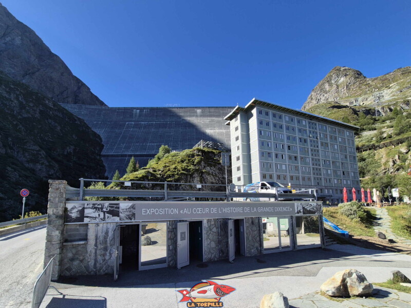 La zone du Chargeur. Barrage de la Grande Dixence, Hérémence, canton du Valais.