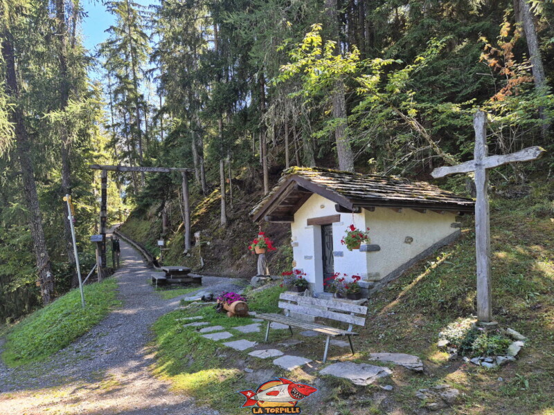 Début du bisse. Bisse des Ravines - Bruson