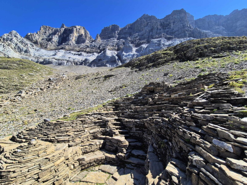 Côté Ouest. Des constructions minérales des frères Cherix. Lac de Soi, Val-d'Illiez.