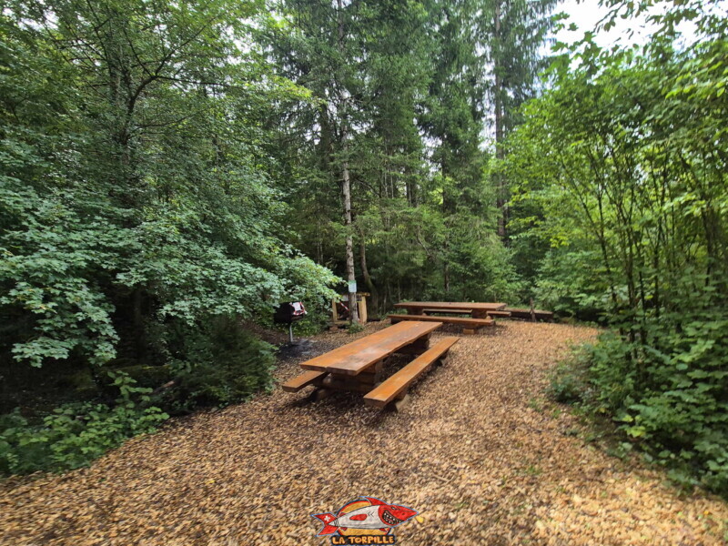 Jardin des mineurs. Mines d'Asphalte de la Presta - Val-de-Travers, canton de Neuchâtel.