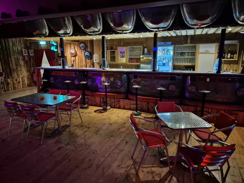 Le Rat's Bar. musée Oldtimer Volkswagen, Volkswrecks Museum, St-Sulpice, Val-de-Travers.