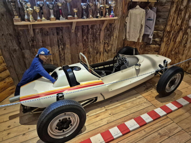 3e étage, musée Oldtimer Volkswagen, Volkswrecks Museum, St-Sulpice, Val-de-Travers.