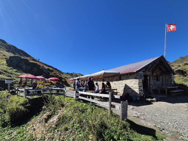 Le refuge de Chésery, au nord du lac Vert.