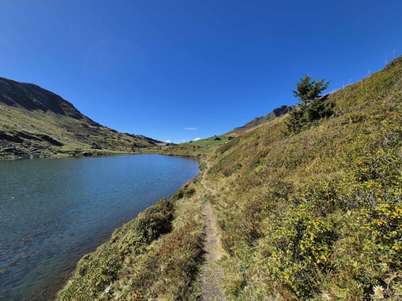photo depuis le côté est du lac Vert. Les Crosets, commune de Val-d'Illiez.