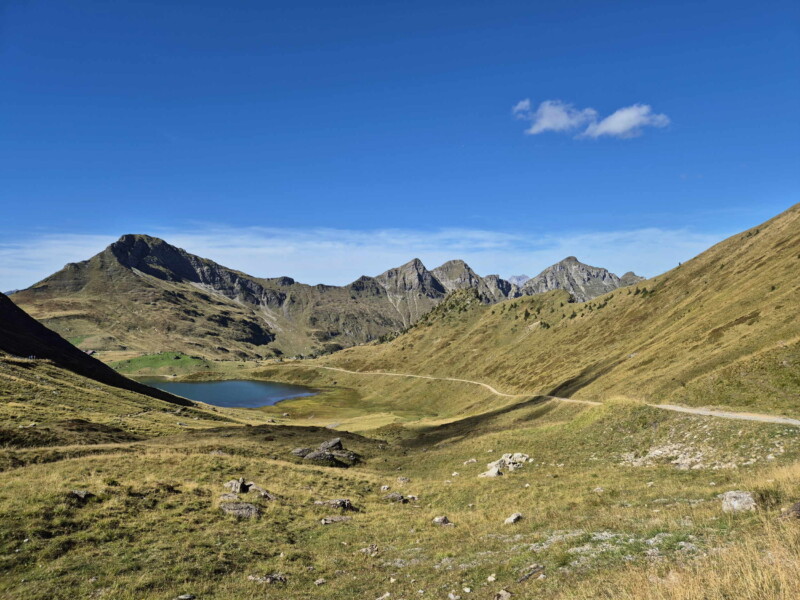 Photo depuis le côté sud du lac Vert. Les Crosets, commune de Val-d'Illiez.