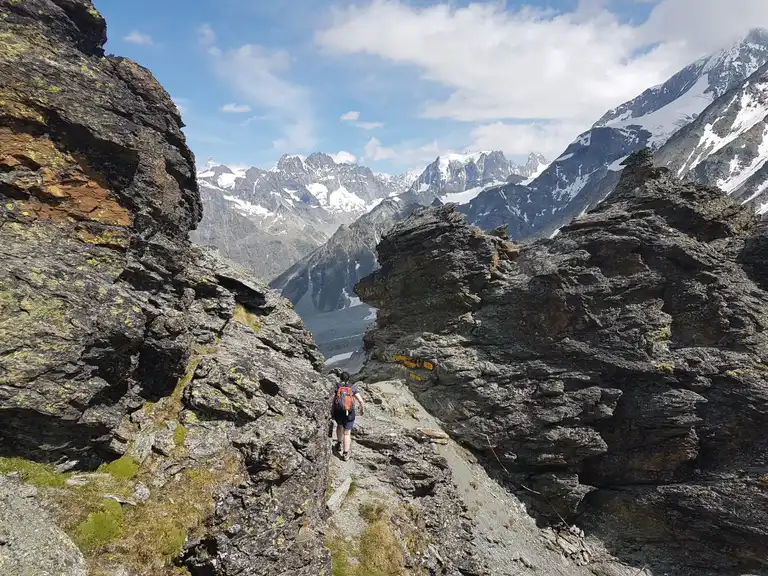 le fameux col de Riedmatten. Barrage de la Grande Dixence, Hérémence, canton du Valais. le fameux col de Riedmatten. Barrage de la Grande Dixence, Hérémence, canton du Valais.